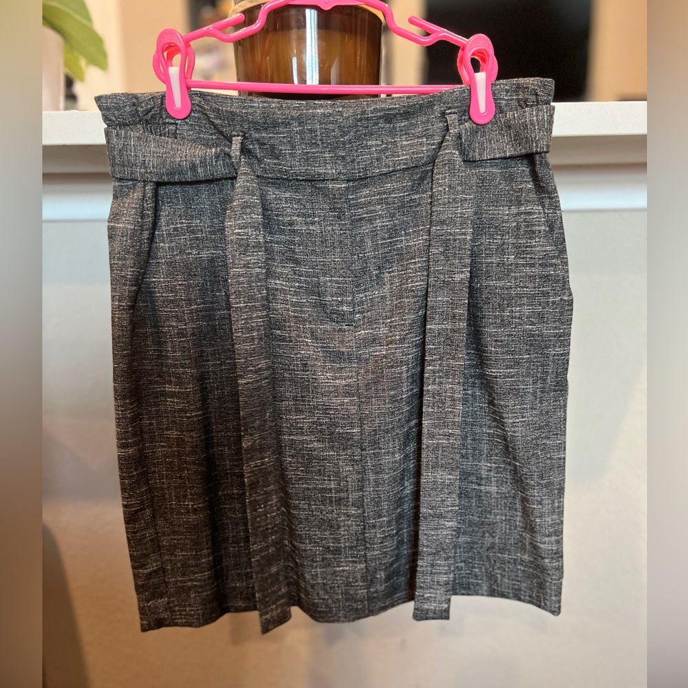 Loft mini skirt - Picture 3 of 4
